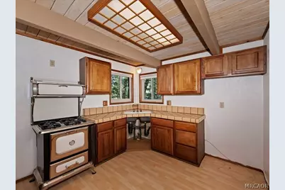 581 Highland Lane, Sugarloaf, CA 92386 - Photo 22
