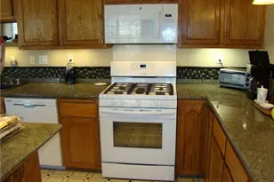 230 Vista Ave, Sugarloaf, CA 92386 - Photo 14