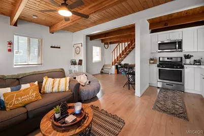 526 Kern Avenue, Sugarloaf, CA 92386 - Photo 10