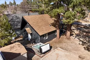 526 Kern Ave, Sugarloaf, CA 92386 - Photo 4