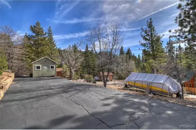 39676 Oakglen Road, Fawnskin, CA 92333 - Photo 34