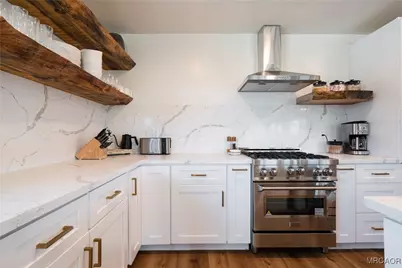 955 Deer Trail Lane, Fawnskin, CA 92333 - Photo 12