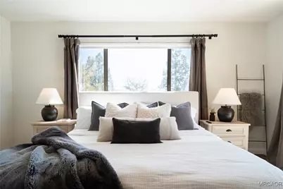 955 Deer Trail Lane, Fawnskin, CA 92333 - Photo 16