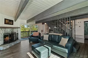 44408 Valley View Ln, Sugarloaf, CA 92386 - Photo 8