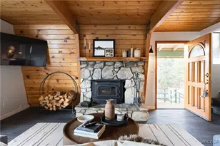 1117 Crater Mountain Dr, Big Bear City, CA 92314 - Photo 6