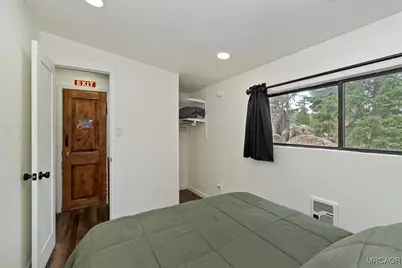 898 Brier Trail, Big Bear Lake, CA 92315 - Photo 16