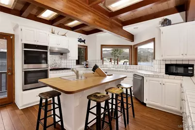 251 N Eureka Drive, Big Bear Lake, CA 92315 - Photo 18