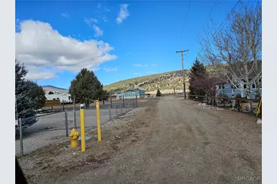 849 Hemlock Lane, Big Bear City, CA 92314 - Photo 4