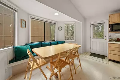 148 Crystal Lake Road, Big Bear Lake, CA 92315 - Photo 10