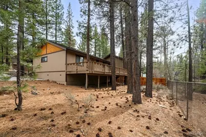 148 Crystal Lake Road, Big Bear Lake, CA 92315 - Photo 2