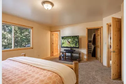 200 Muroc Drive, Big Bear City, CA 92314 - Photo 22