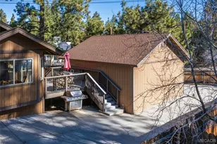 200 Muroc Dr, Big Bear City, CA 92314 - Photo 26