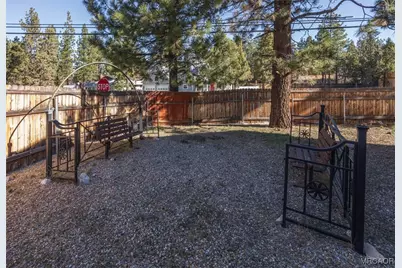 200 Muroc Drive, Big Bear City, CA 92314 - Photo 32