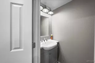 33334 Forrest Dr, Arrowbear, CA 92382 - Photo 18