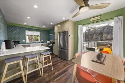 33334 Forrest Drive, Green Valley Lake, CA 92382 - Photo 20