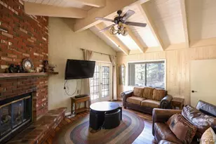 1068 Lookout Mountain Rd, Big Bear City, CA 92314 - Photo 10