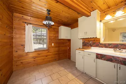 1070 Comanche Drive, Fawnskin, CA 92333 - Photo 32