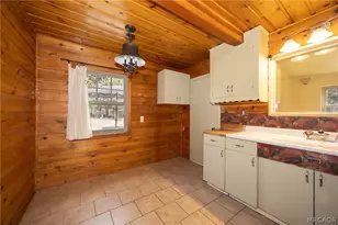 1070 Comanche Dr, Fawnskin, CA 92333 - Photo 32