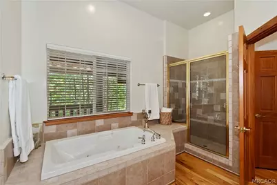 28637 Shenandoah Drive, Lake Arrowhead, CA 92352 - Photo 24