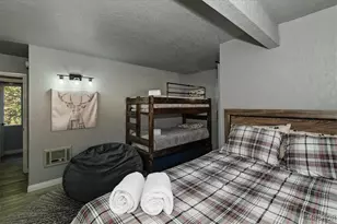 43215 Sunset Dr, Big Bear Lake, CA 92315 - Photo 24