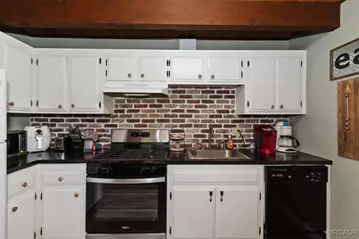 43215 Sunset Drive, Big Bear Lake, CA 92315 - Photo 16