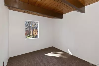 32796 Lupine Drive, Running Springs, CA 92382 - Photo 12