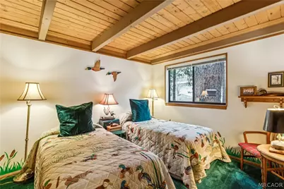 184 Massive Road, Lake Arrowhead, CA 92317 - Photo 10