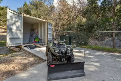 25089 Moon Drive, Crestline, CA 92325 - Photo 28