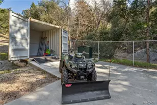 25089 Moon Dr, Crestline, CA 92325 - Photo 28