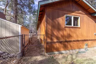 417 Spruce Ln, Sugarloaf, CA 92386 - Photo 26