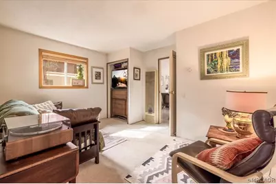 417 Spruce Lane, Sugarloaf, CA 92386 - Photo 22