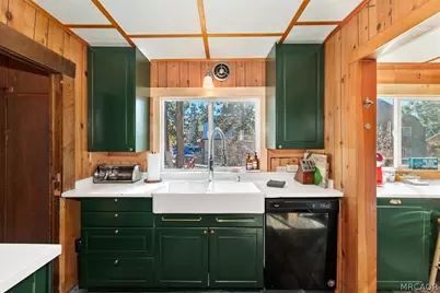 294 Edgemoor Road, Big Bear Lake, CA 92315 - Photo 14