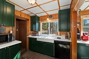 294 Edgemoor Rd, Big Bear Lake, CA 92315 - Photo 12