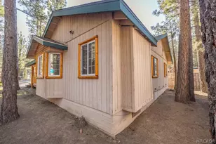 817 E Barker Blvd, Big Bear City, CA 92314 - Photo 26