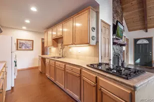 817 E Barker Blvd, Big Bear City, CA 92314 - Photo 8