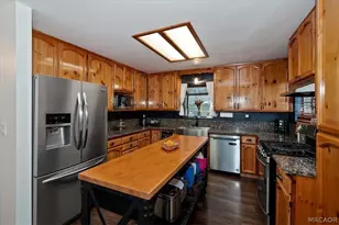 804 Sierra Vista Dr, Twin Peaks, CA 92391 - Photo 10