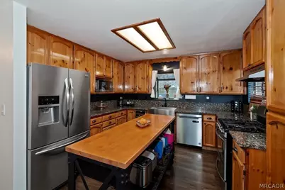 804 Sierra Vista Drive, Twin Peaks, CA 92391 - Photo 12