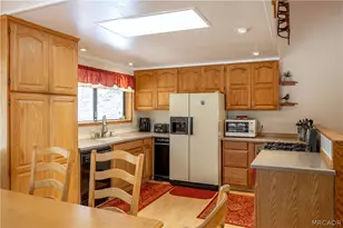 42324 Paramount Rd, Big Bear Lake, CA 92315 - Photo 10