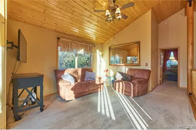 654 Villa Grove Avenue, Big Bear City, CA 92314 - Photo 32