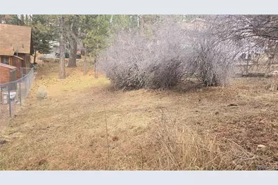 42787 Conifer Drive, Big Bear Lake, CA 92315 - Photo 2