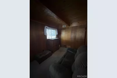 719 Ridge Way, Green Valley Lake, CA 92341 - Photo 14