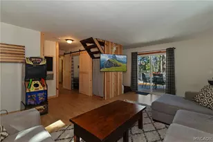 277 Wabash Ln, Sugarloaf, CA 92386 - Photo 12