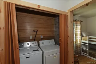 277 Wabash Ln, Sugarloaf, CA 92386 - Photo 26