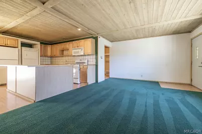 151 Vista Lane, Sugarloaf, CA 92386 - Photo 8