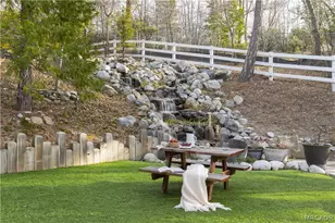 28537 N Shore Rd, Lake Arrowhead, CA 92352 - Photo 20