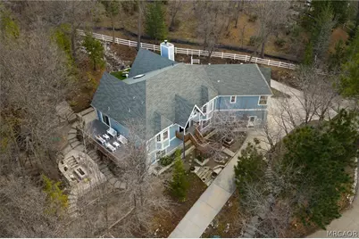 28537 North Shore Road, Lake Arrowhead, CA 92352 - Photo 34