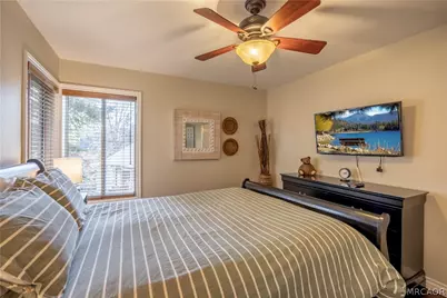 852 Cameron Drive, Big Bear Lake, CA 92315 - Photo 24