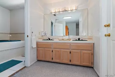 737 E Mountain View, Big Bear City, CA 92314 - Photo 36