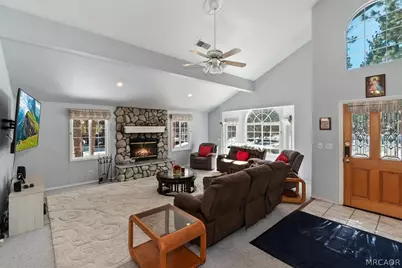 737 E Mountain View, Big Bear Lake, CA 92314 - Photo 4