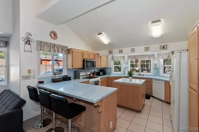 737 E Mountain View, Big Bear Lake, CA 92314 - Photo 12